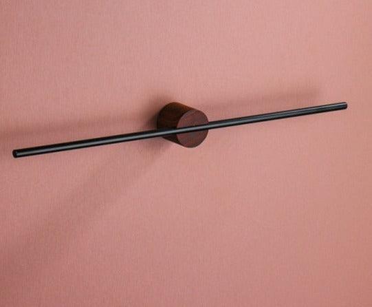 Toallero de pared elegante, ajustable para mantener el baño ordenado y con un estilo actual.