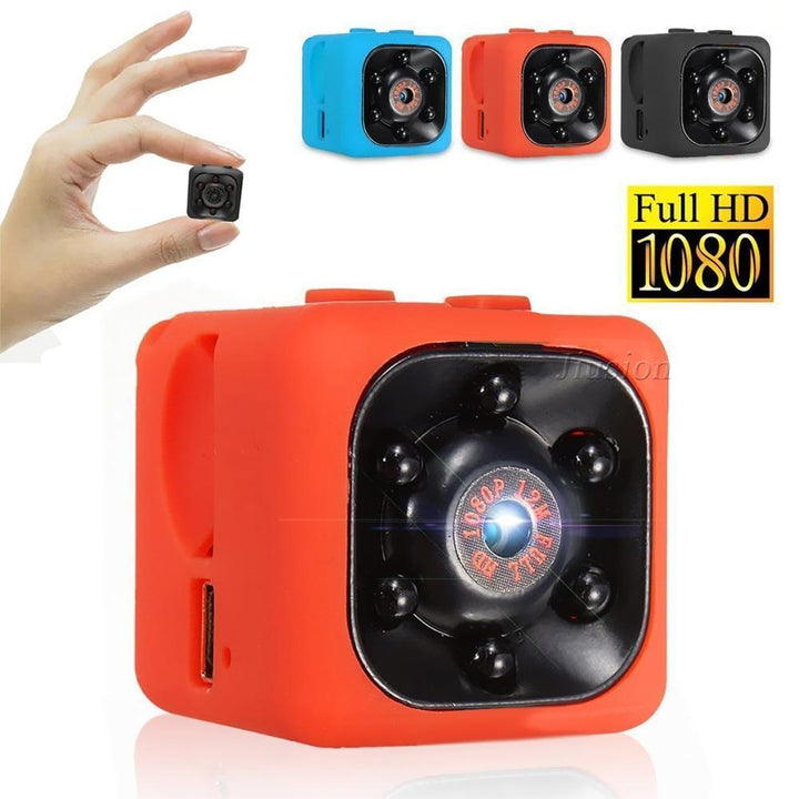 Mini cámara espía Full HD con visión nocturna y detección de movimiento para seguridad discreta en el hogar.