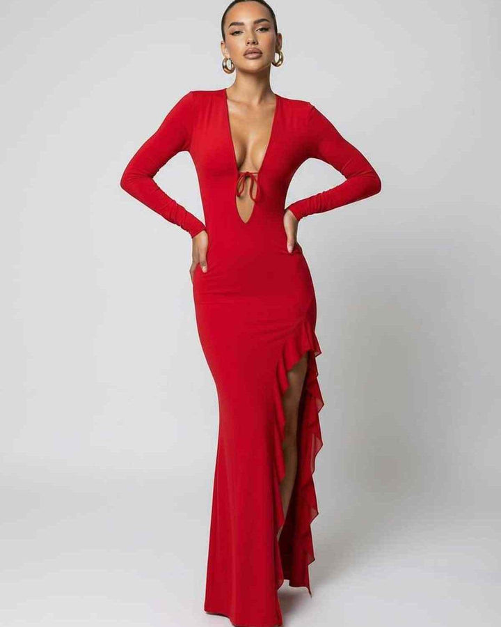 Vestido largo elegante Valencia para mujer. Escote V, abertura y volantes. Diseño fluido, ideal para galas y celebraciones.