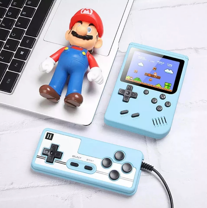 Consola de entretenimiento con 400 juegos retro, portátil para aventuras familiares.