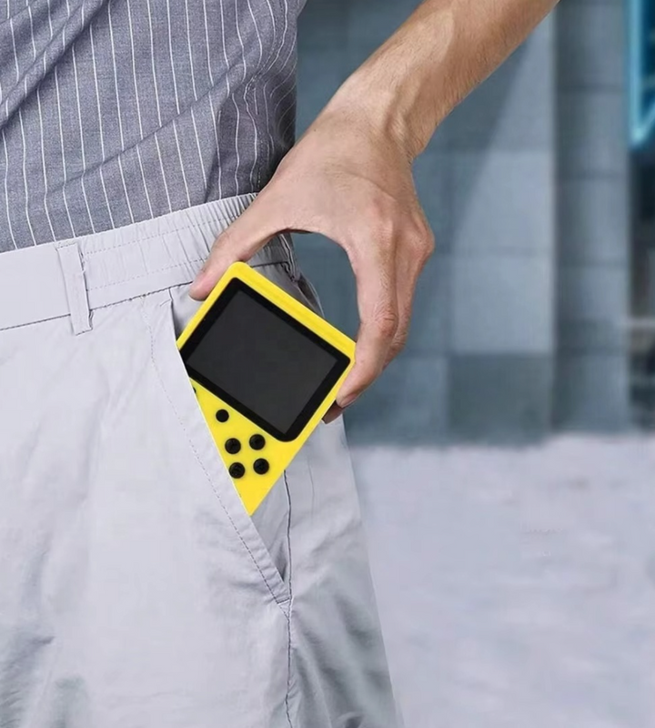 Consola retro portátil para viajes, con 400 títulos clásicos para toda la familia.