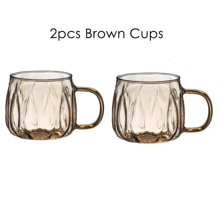 Decoración de cocina moderna: jarra de vidrio transparente y vasos con tapa de acero. Regalo ideal.