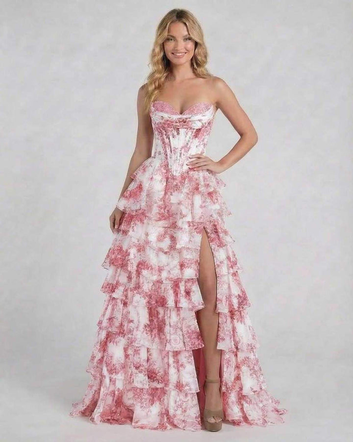 Vestido maxi floral rosa para mujer. Silueta elegante y sin mangas, ideal para fiesta o evento de noche.