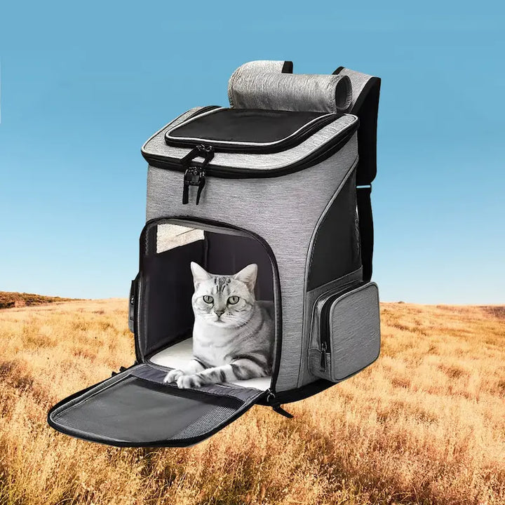 Mochila de senderismo para gatos ultra transpirable, segura y cómoda para aventuras felinas en exteriores.
