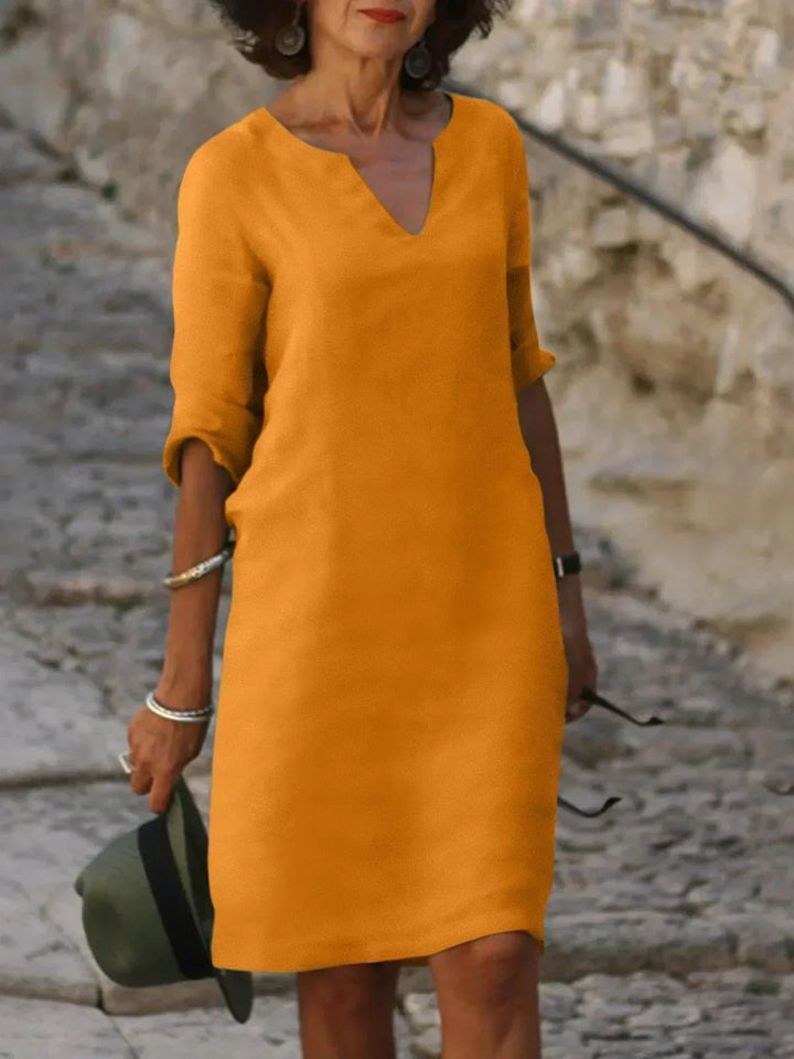 Vestido largo mujer elegante con escote en V profundo, perfecto para invitada de boda, fiesta o evento de verano.