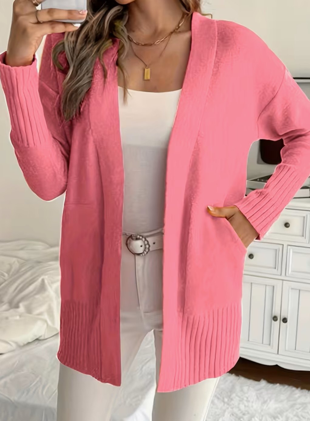 Cárdigan relajado de punto para mujer, abierto. Esencial de moda para entretiempo, fácil de combinar.