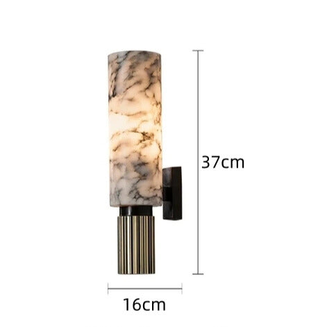 Moderno aplique de pared LED con efecto mármol, su forma cilíndrica aporta elegancia al hogar.