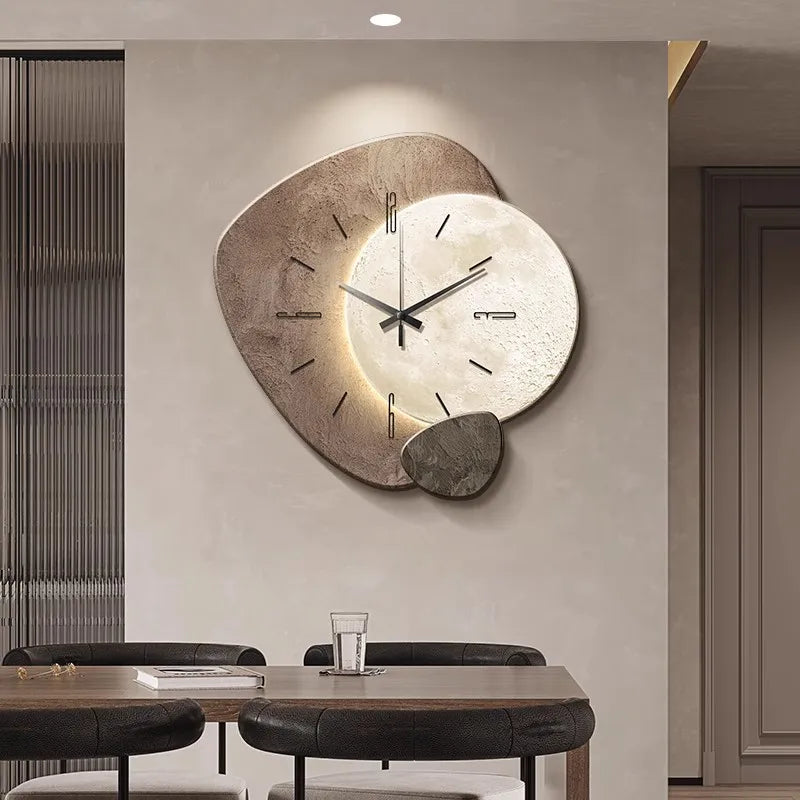 Reloj de pared moderno con luz LED, diseño escandinavo de lujo para decoración contemporánea del hogar.