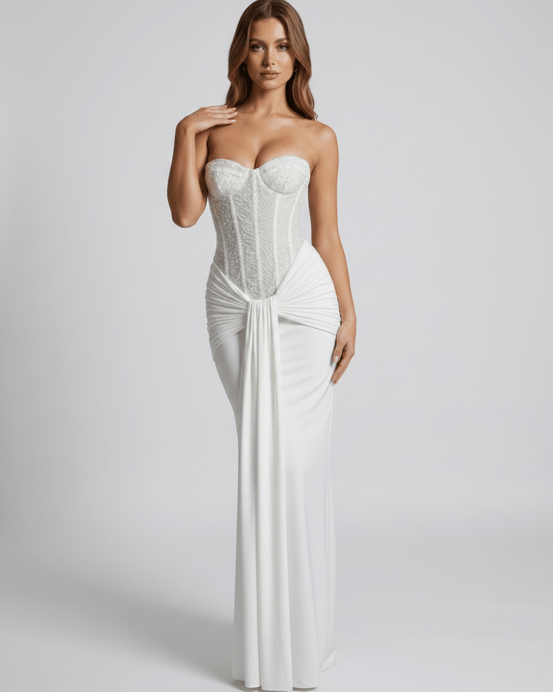 Vestido de noche formal con corsé, diseño largo y fluido para mujer, perfecto para fiesta.