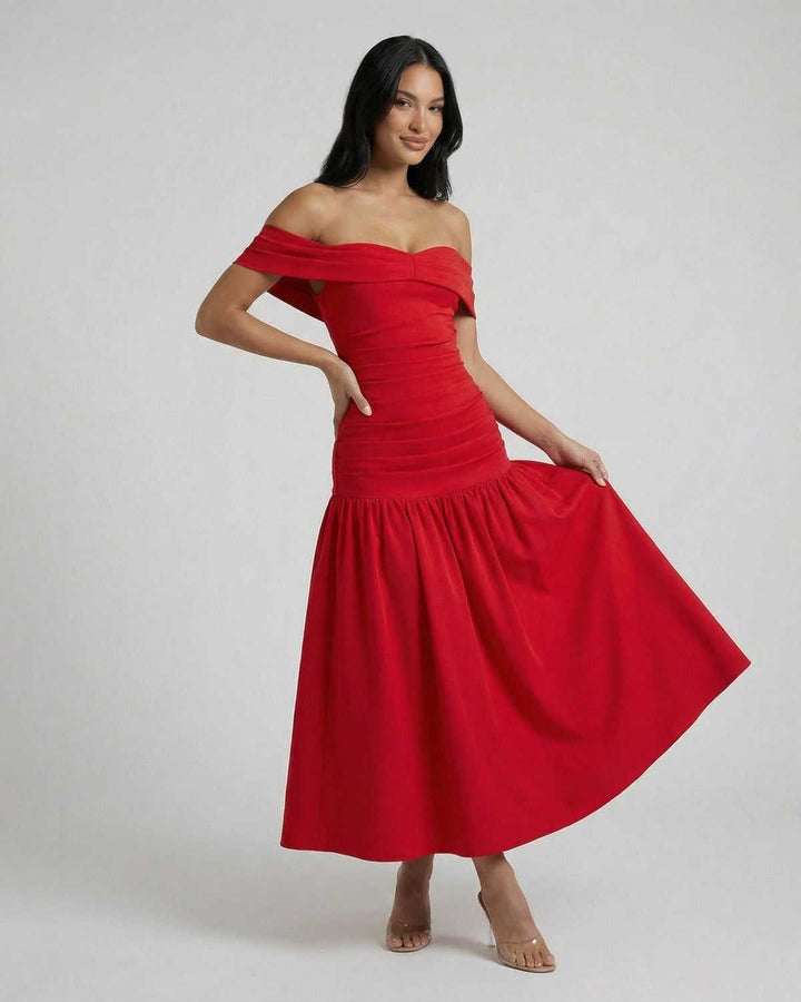 Vestido midi de mujer rojo, escote off-shoulder. Estilo sofisticado para fiesta y eventos elegantes.