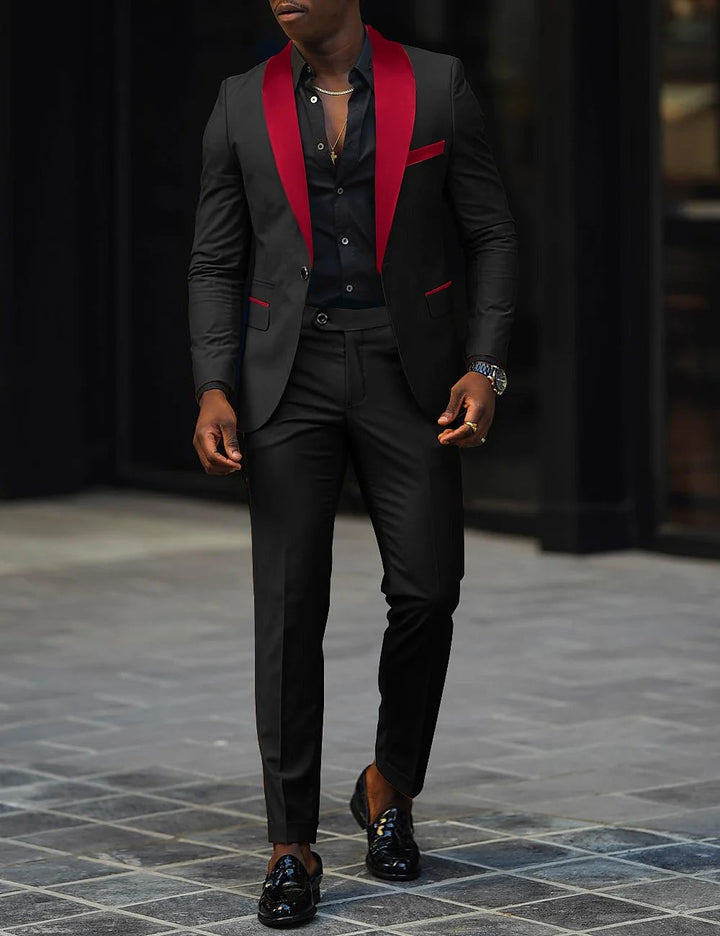 Conjunto de traje formal de hombre, chaqueta y pantalón ajustado para evento.