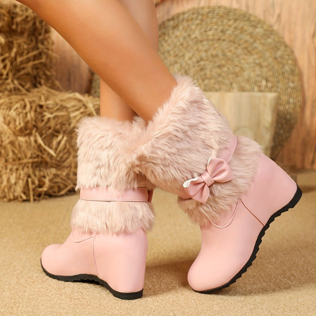 Botas cálidas y confortables para mujer. Calzado invernal con plataforma, esencial para la moda de invierno.