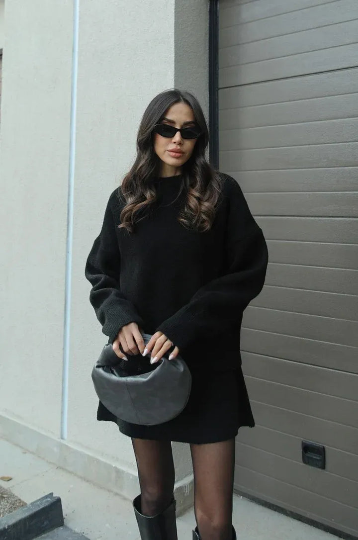 Conjunto de punto cómodo y elegante de dos piezas para mujer. Moda de otoño/invierno, ideal para el día a día.