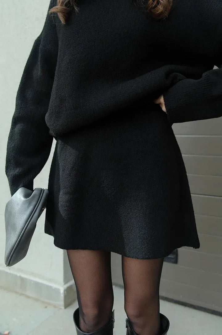 Atuendo de invierno y otoño: conjunto de punto de dos piezas para mujer, diseño moderno y cálido.