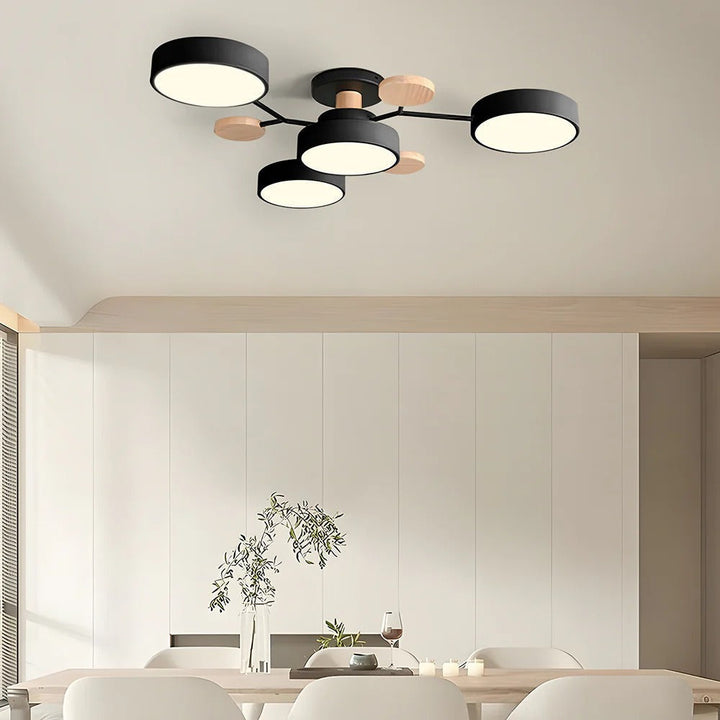 Luz de techo LED Halo, ofrece una solución de iluminación estilosa y eficaz.