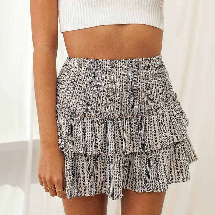 Minifalda femenina con volantes, ligera y fresca, perfecta para el verano.