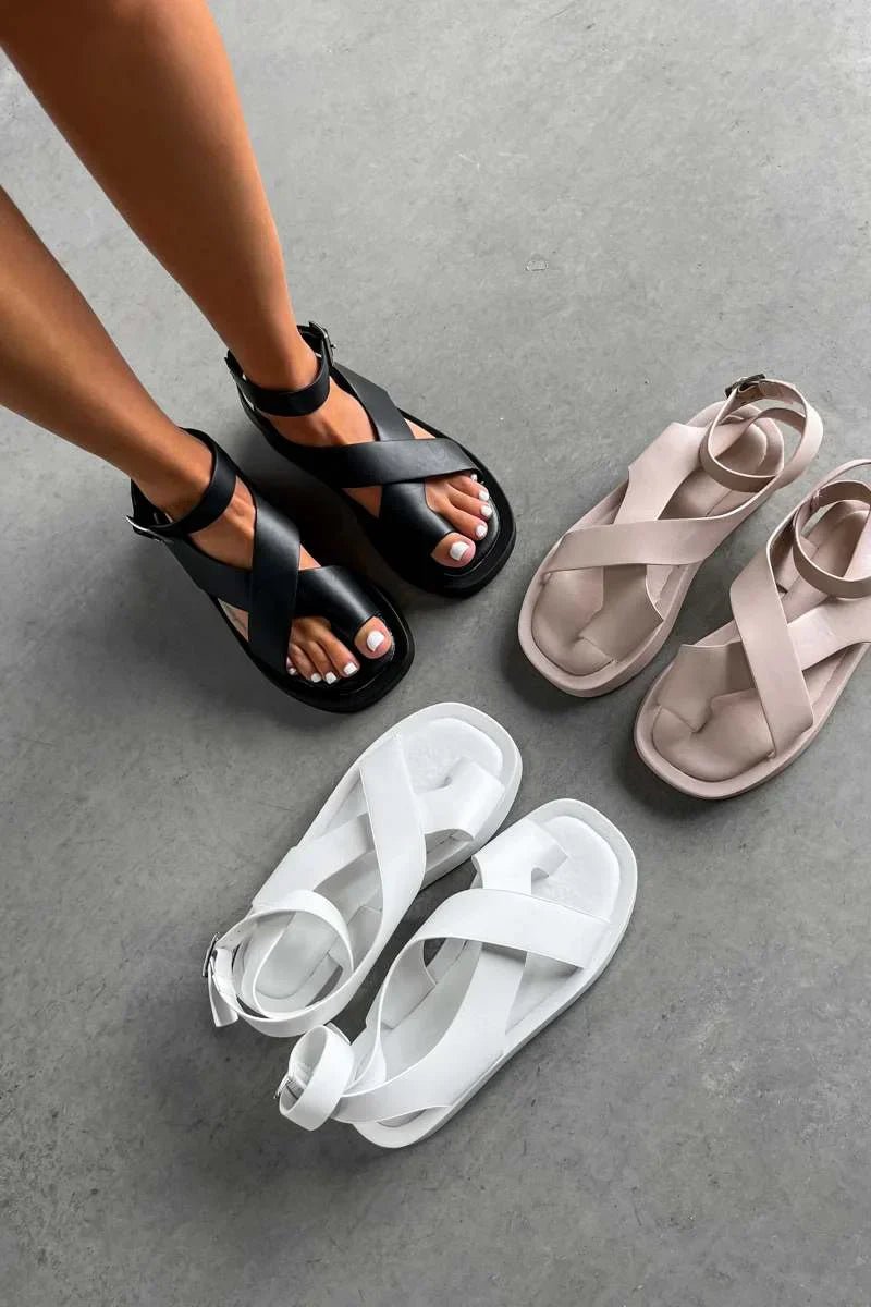 Sandalias de mujer Sofia de plataforma. Calzado de verano versátil, cómodo y con estilo cruzado para cualquier ocasión.