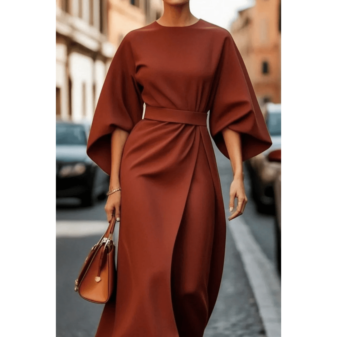 Vestido midi elegante para mujer, disponible en tallas grandes, con mangas esculturales. Ideal para ocasión especial.