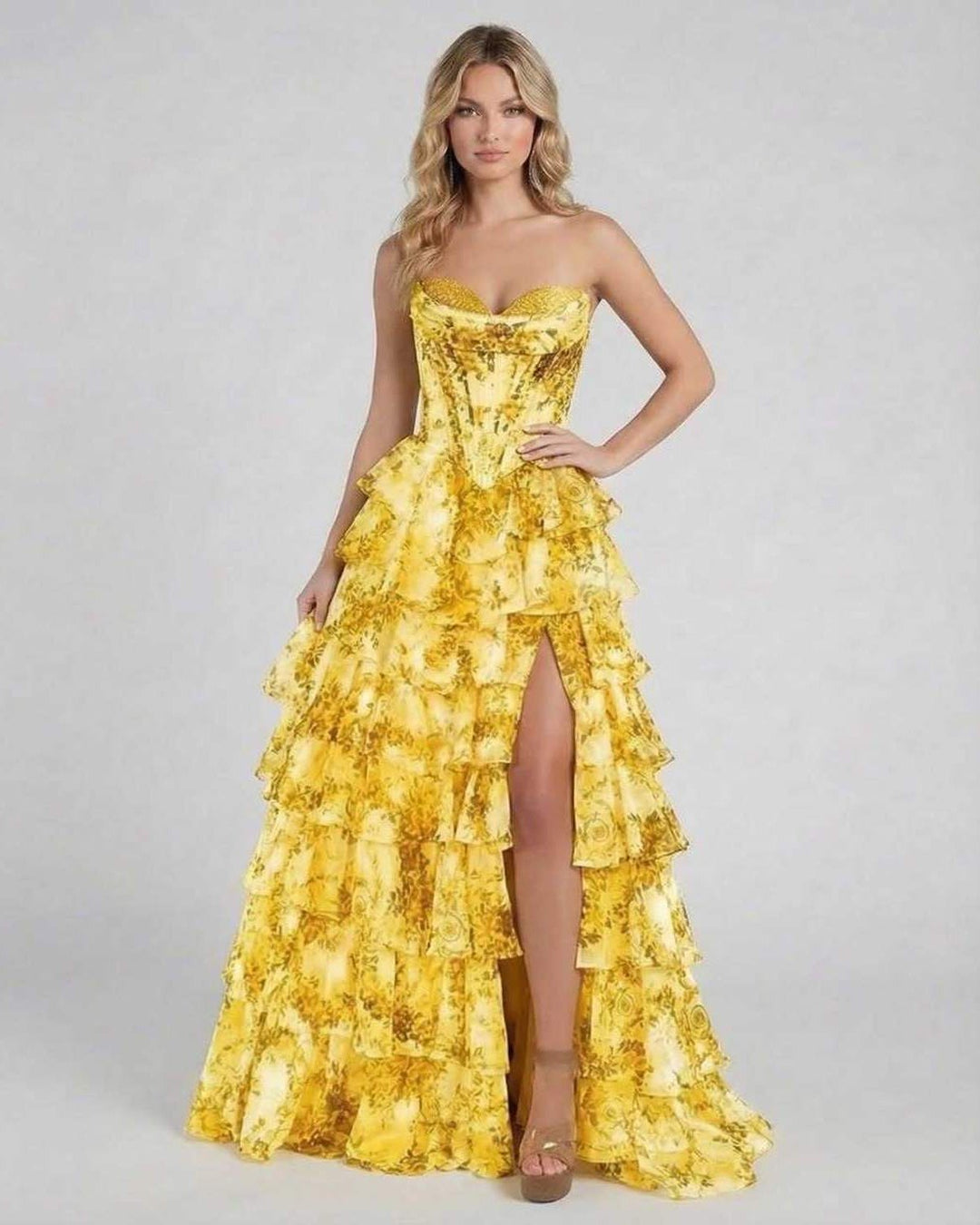 Maxi vestido floral sin mangas para mujer, amarillo, perfecto para bodas, graduaciones y cócteles.