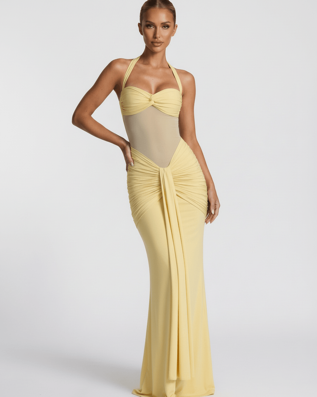 Elegante vestido blanco maxi de noche, silueta sirena. Perfecto para fiestas y ocasiones formales de mujer.