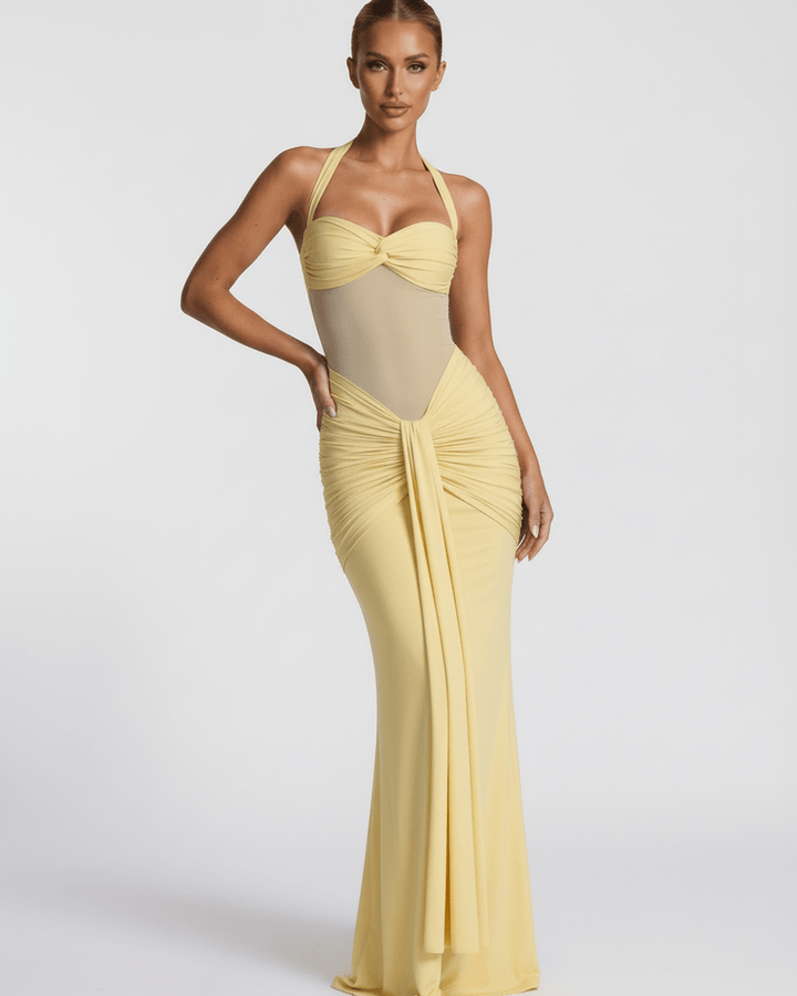 Elegante vestido blanco maxi de noche, silueta sirena. Perfecto para fiestas y ocasiones formales de mujer.