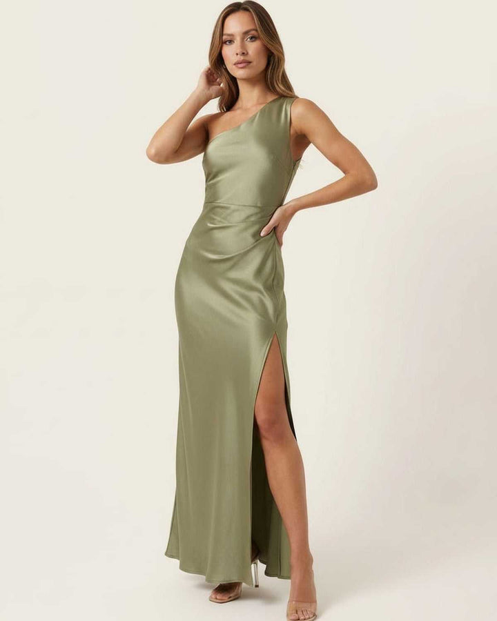 Vestido blanco de hombro único, diseño maxi elegante para mujer, perfecto para cualquier ocasión especial.