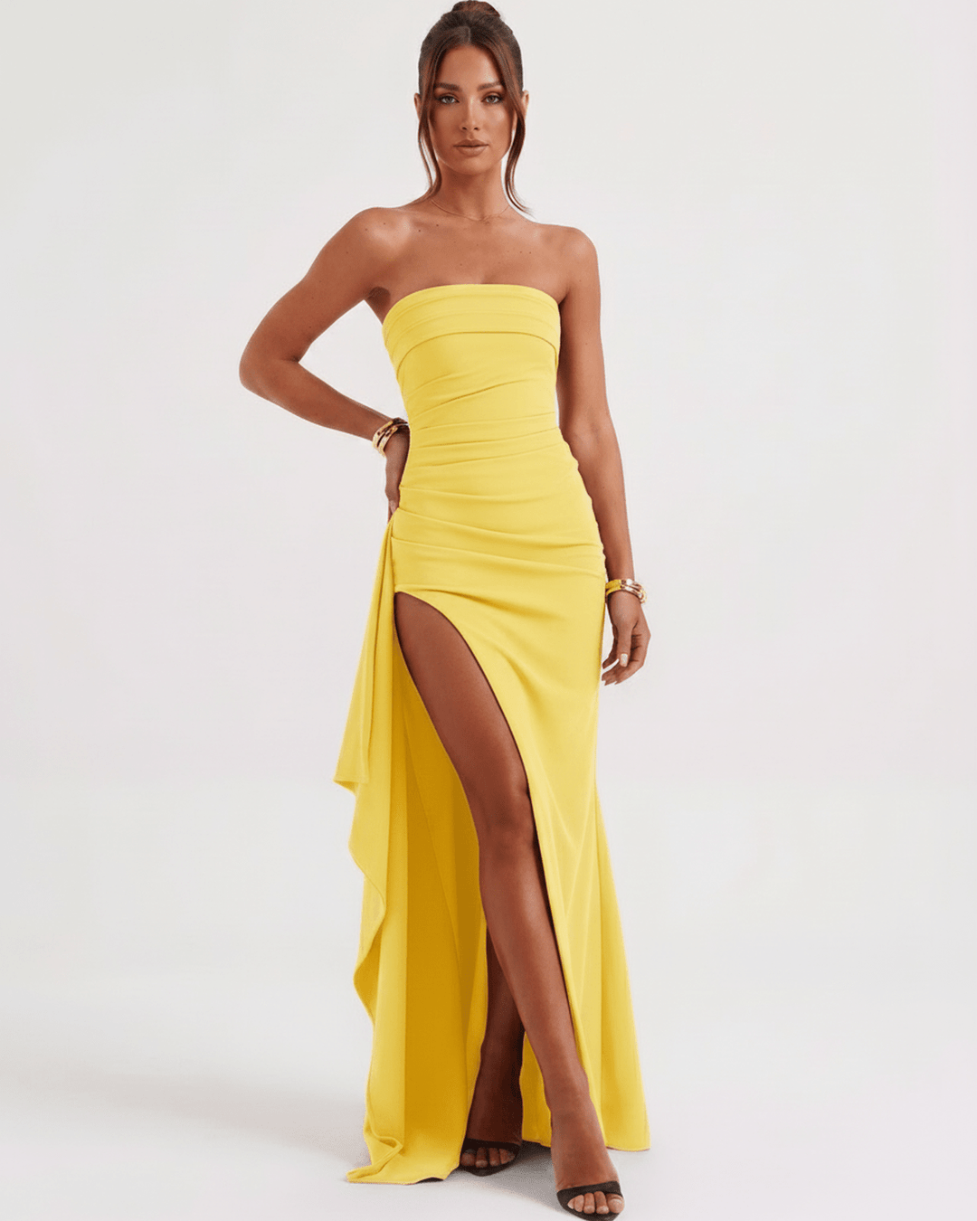 Vestido largo asimétrico de verano, moda femenina sin mangas y chic.