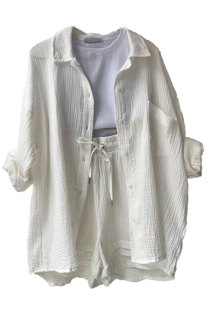 Comodidad y estilo: conjunto de camisa y shorts oversize para mujer, perfecto para el verano y la playa.