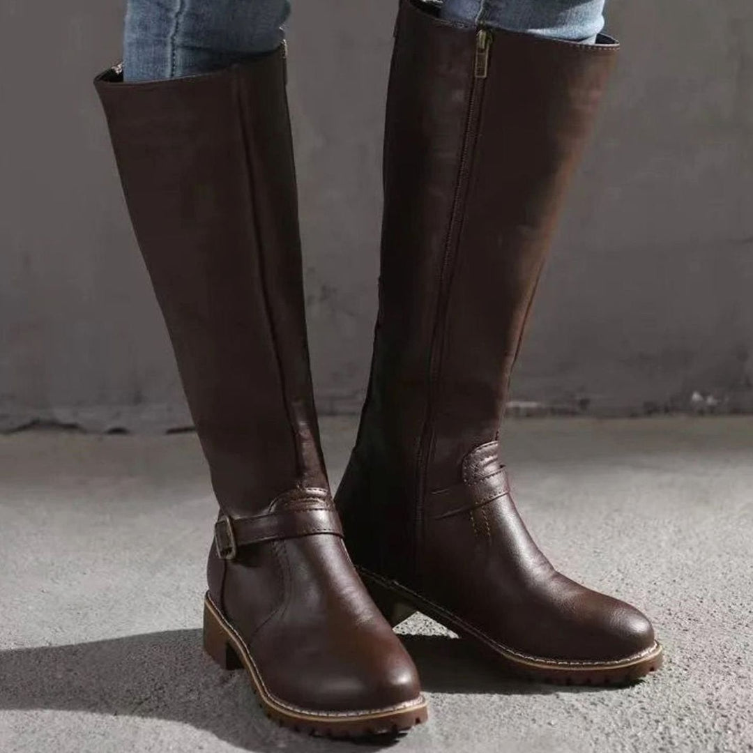 Botas largas de mujer elegantes con hebilla, perfectas para uso diario y casual en otoño/invierno.