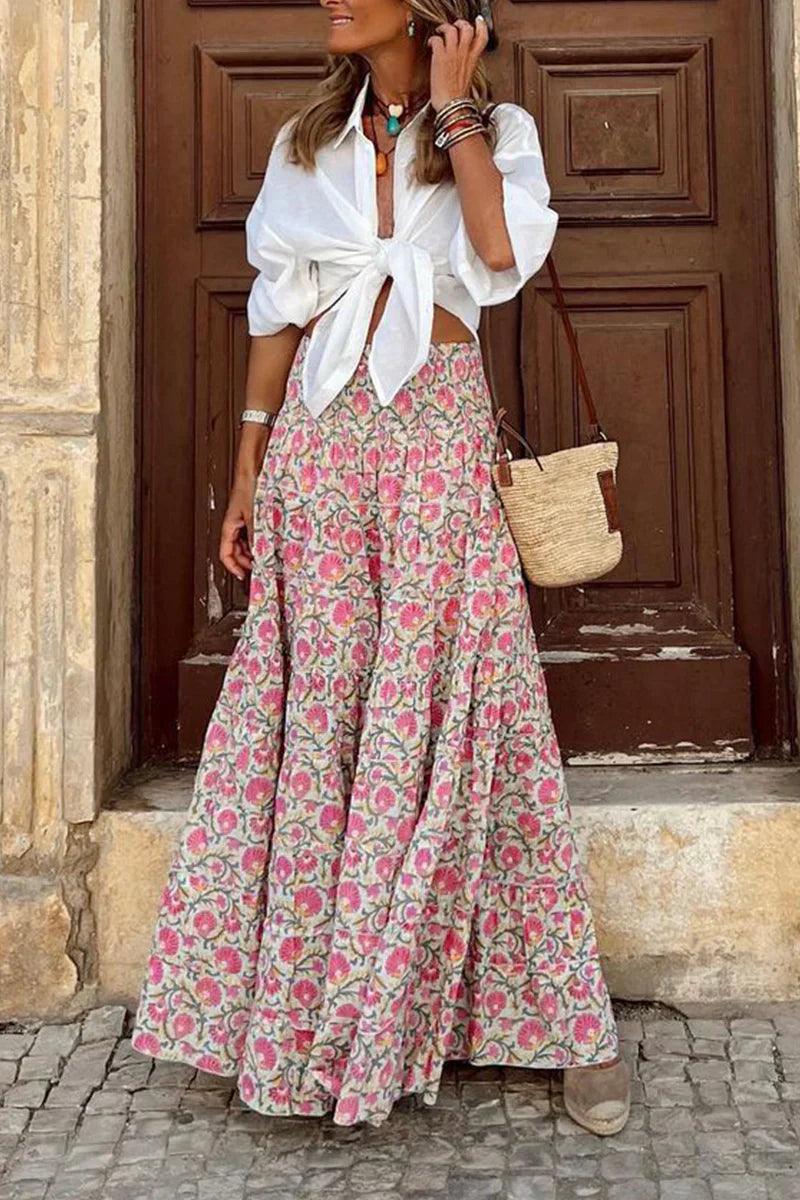 Moderna falda maxi acampanada para mujer, con movimiento y comodidad. Ideal para un estilo fluido de verano.