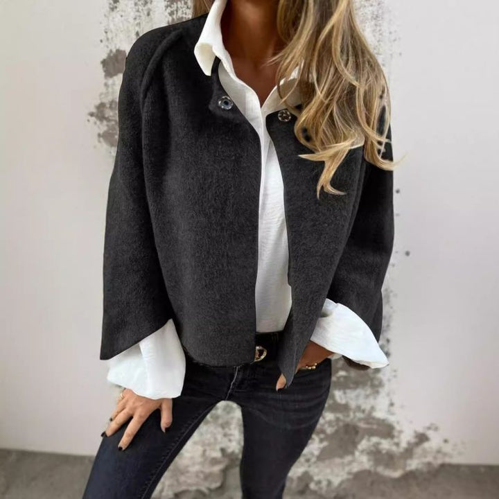 Cárdigan de mujer versátil, perfecto para un look elegante o casual. Abrigo de lujo con bolsillos.