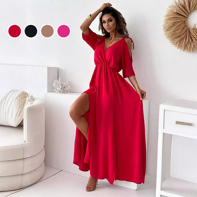 Vestido largo de gala para mujer con escote en V, diseño estilizado y abertura lateral.