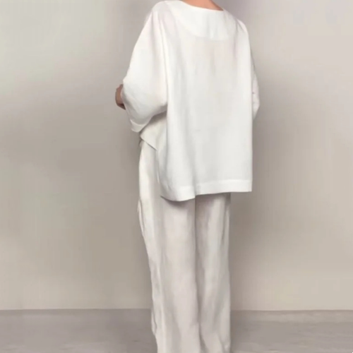 Conjunto de verano dos piezas mujer, blusa y pantalón ancho, versátil para looks casuales y elegantes de primavera.