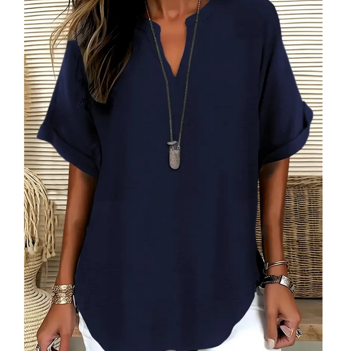 Top transpirable de mujer con escote en V para verano, estilo casual y cómodo. Ideal para un look relajado y fresco.
