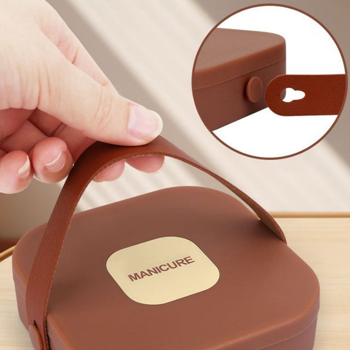 Práctico set de manicura portátil unisex de 7 piezas con cortauñas. Herramientas de acero carbono para viaje.