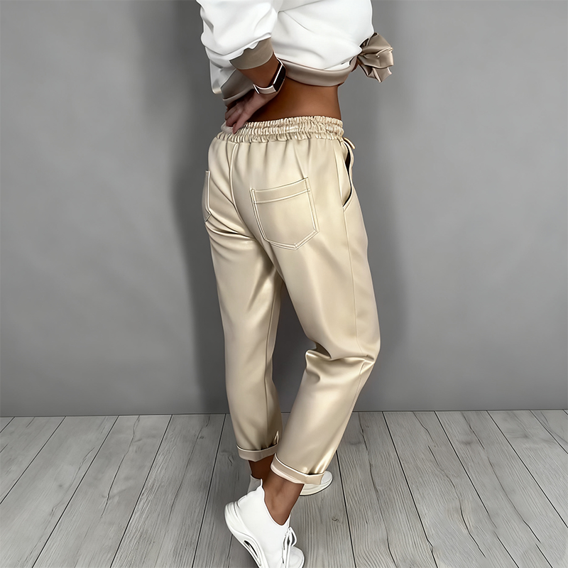 Conjunto casual elegante de cárdigan largo y top para mujer. Dos piezas versátiles para vestir en primavera u otoño.