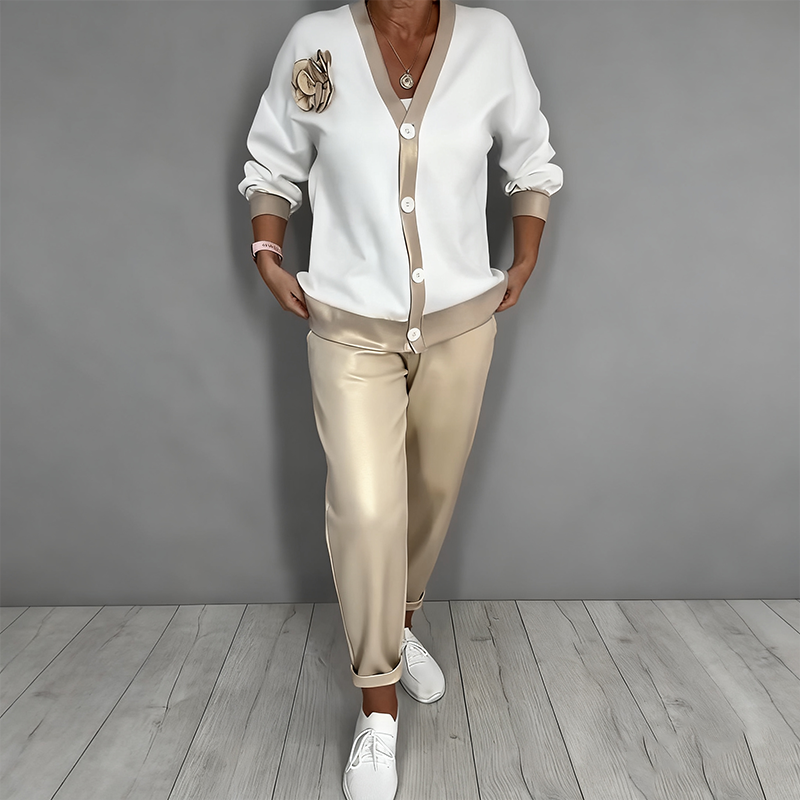 Conjunto elegante de cárdigan y top para mujer. Dos piezas versátiles para moda femenina casual y oficina.