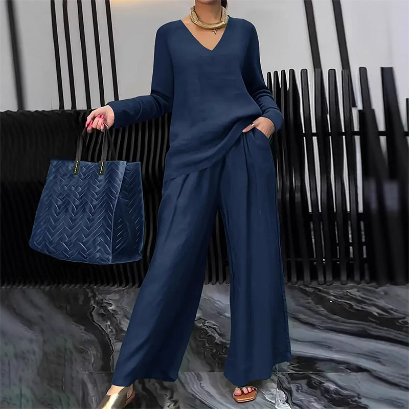 Conjunto casual versátil de blusa fluida y pantalón ancho para mujer.