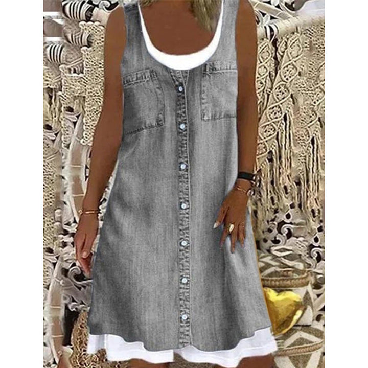 Vestido de verano para mujer, corto, sin mangas, en efecto denim, ideal para un estilo desenfadado.