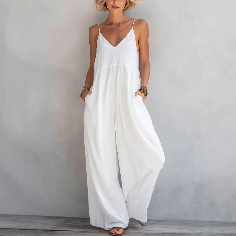 Mono palazzo de moda para mujer, estilo veraniego con tirantes finos, pierna ancha y corte elegante-casual.