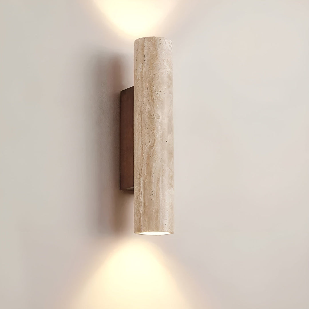 Aplique de pared LED de travertino, diseño elegante para iluminación moderna del hogar.