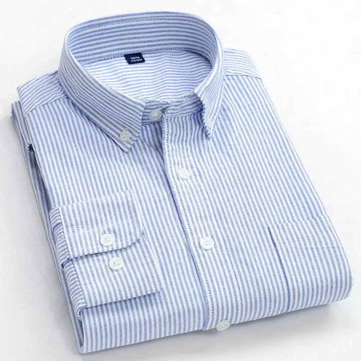 Camisa casual de hombre, diseño moderno y transpirable. Ropa masculina esencial para tu confort diario.