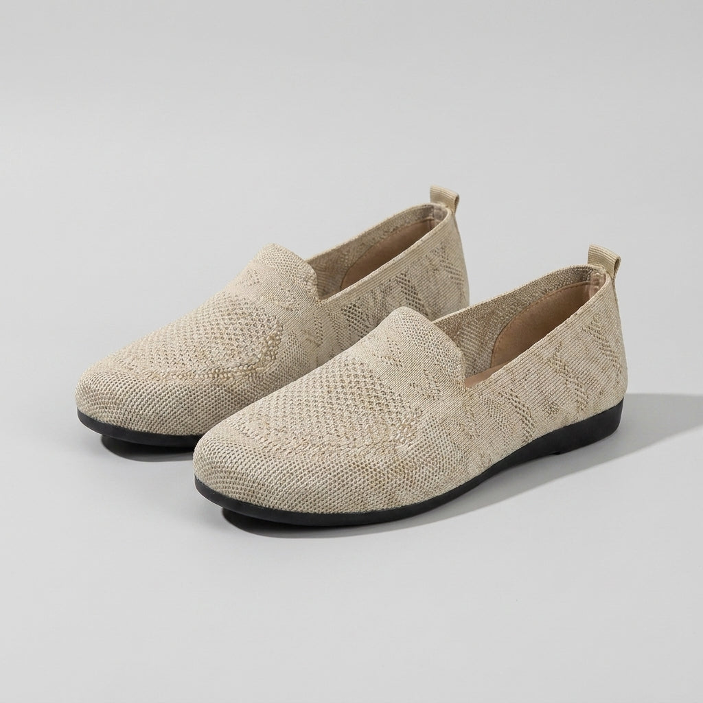 Zapatos ALMA mujer: calzado ortopédico slip-on ligero. Confort superior y soporte ergonómico para tus pies.
