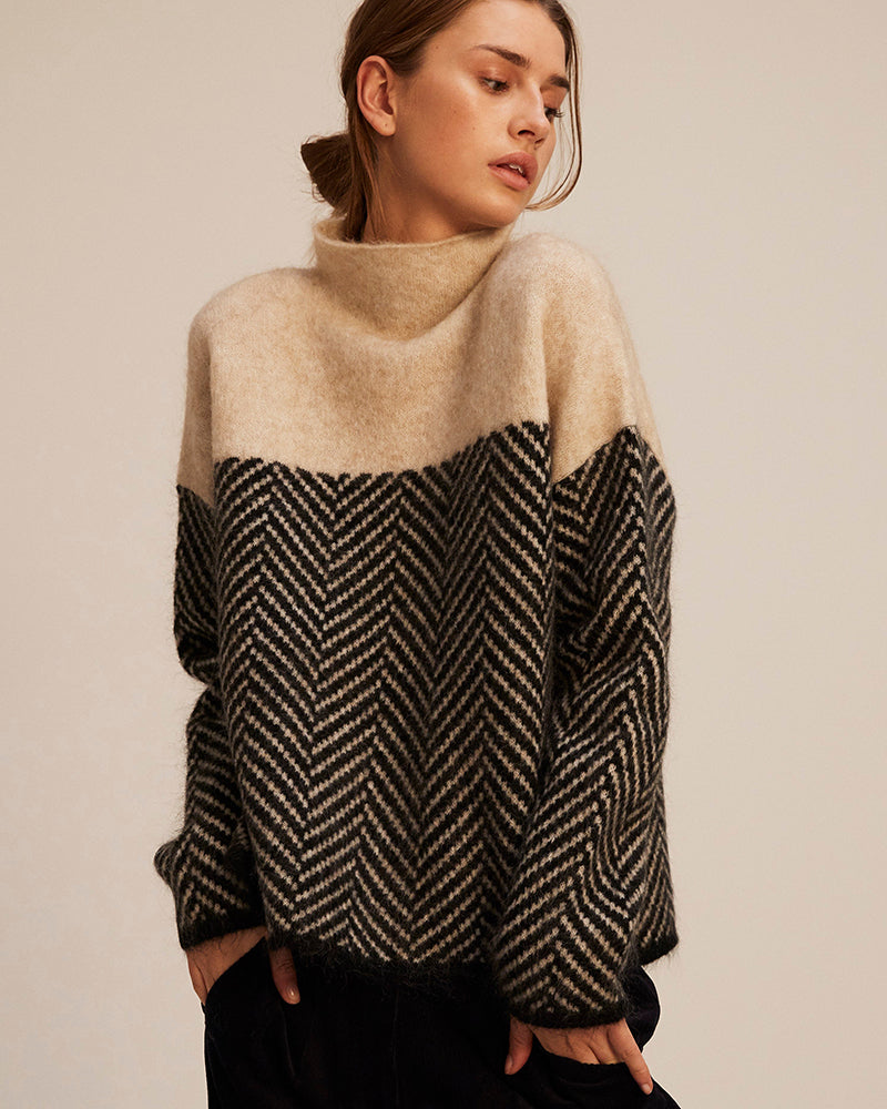 Suéter de cuello alto bicolor de algodón para mujeres, estilo casual-elegante, perfecto para otoño/invierno.