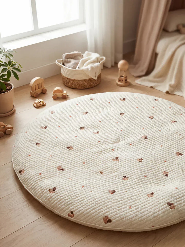 Alfombra de bebé circular, acolchada de algodón, ideal para juegos en el suelo, cómoda y decorativa.