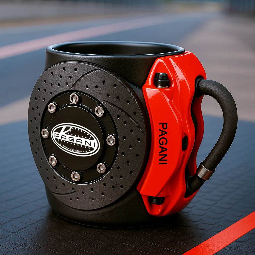 Taza con disco de freno, ideal para aficionados a coches y la mecánica.