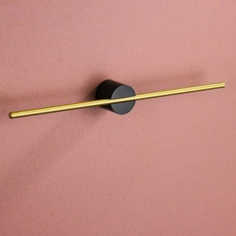 Moderno toallero de pared bicolor con barra recta, accesorio esencial para el baño contemporáneo.