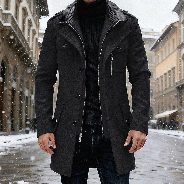 Chaqueta de moda hombre cruzada, doble botonadura para entretiempo. Estilo elegante y smart casual, un must-have.