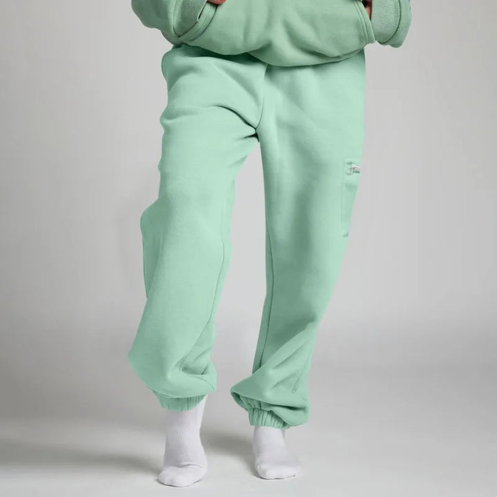 Estilo casual y confort: sudadera de viaje para mujer, perfecta para relajarse.
