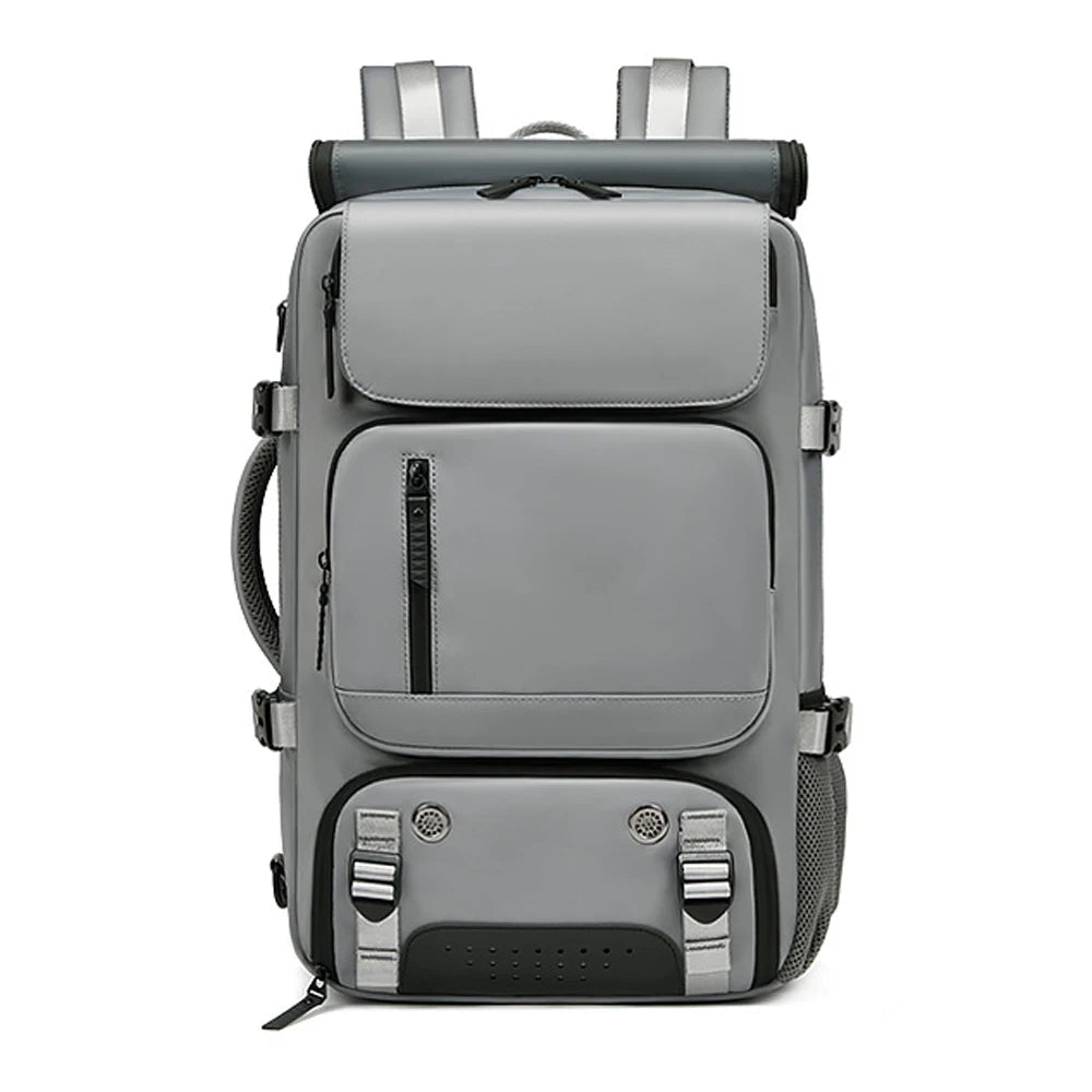 Mochila funcional impermeable con puerto USB y excelente organización, ideal para cualquier tipo de viaje o actividad diaria.